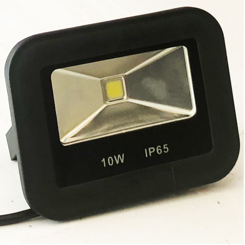 ĐÈN PHA LED NGOÀI TRỜI HTK LIGHTS 10W -010